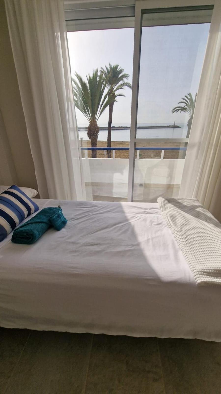 Beachfront Vila Valencia Exterior foto